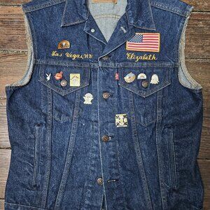 Vintage Levi's Denim Vest Custom Embroidery, Patches, Pins, Las Vegas NV Size 38